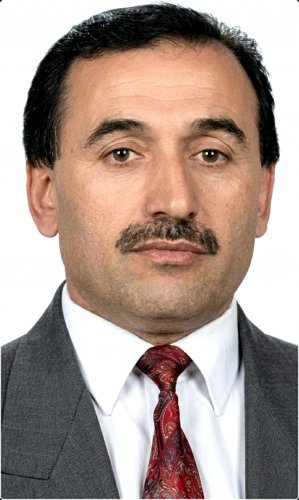 Nurettin Güroğlu :Türk halk müziği sanatçısı: :::::Zara:::::